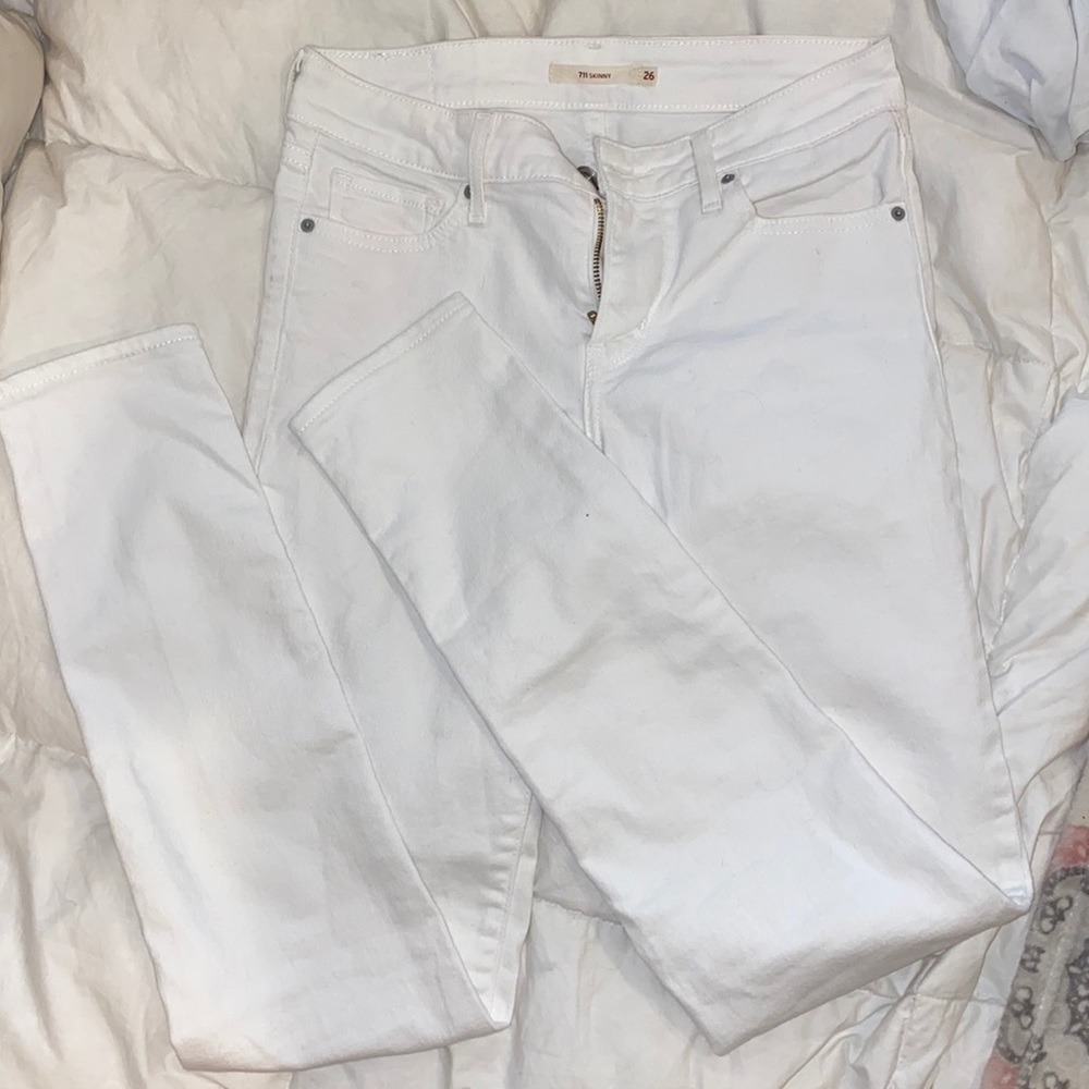 White Levi Skinny Jeans